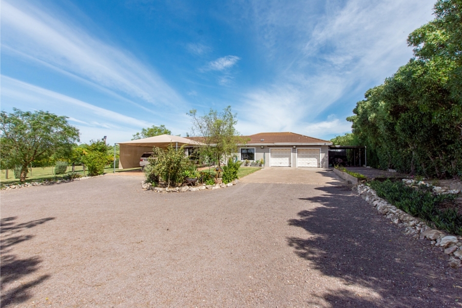 4 Bedroom Property for Sale in Vredenburg Rural Western Cape